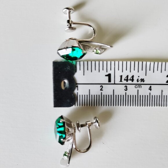Stunning Van Dell Sterling & Emerald Cut Green Glass Rhinestone Earrings 1950s - Picture 3 of 10